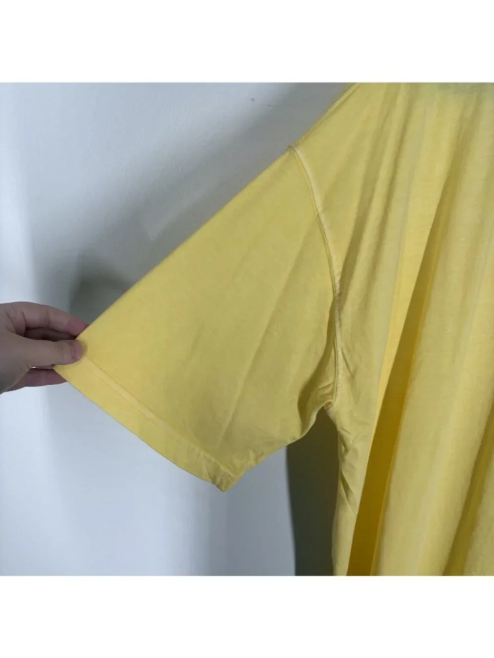 We The Free Women M Yellow Short Sleeve Perfect Oversized Crewneck Tee NWOT - Picture 6 of 13